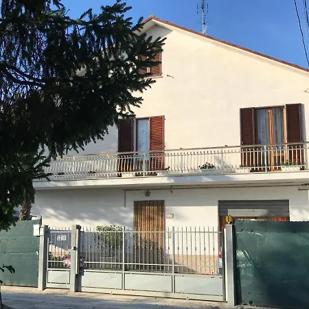 Regina Di Cuori 3* SantʼElpidio a Mare