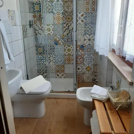 Regina Di Cuori Guest house *